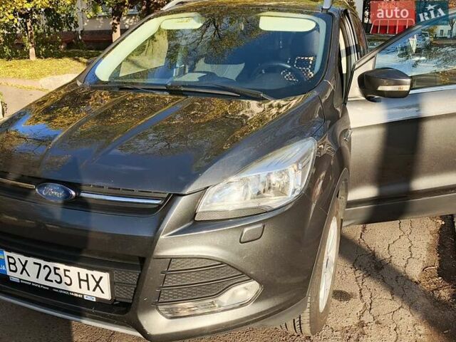 Форд Куга 2016 в Красилове на Automoto.ua Серый Форд Куга, объемом двигателя 2 л и пробегом 139 тыс. км за 15699 $, фото 2 на Automoto.ua