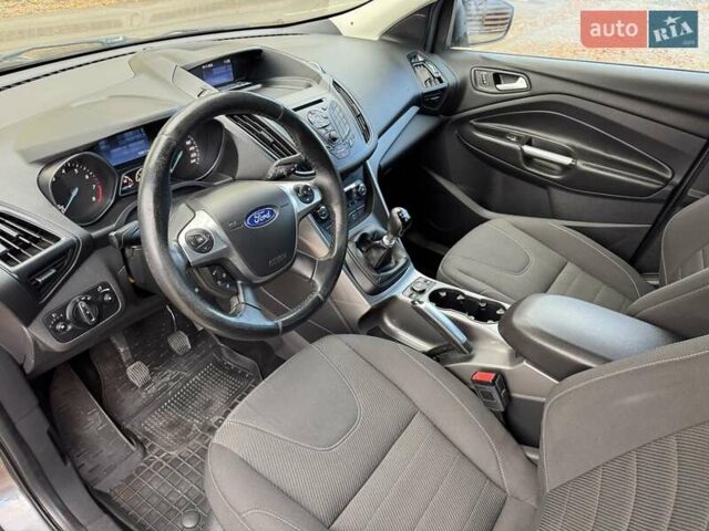 Серый Форд Куга, объемом двигателя 1.5 л и пробегом 180 тыс. км за 11800 $, фото 15 на Automoto.ua