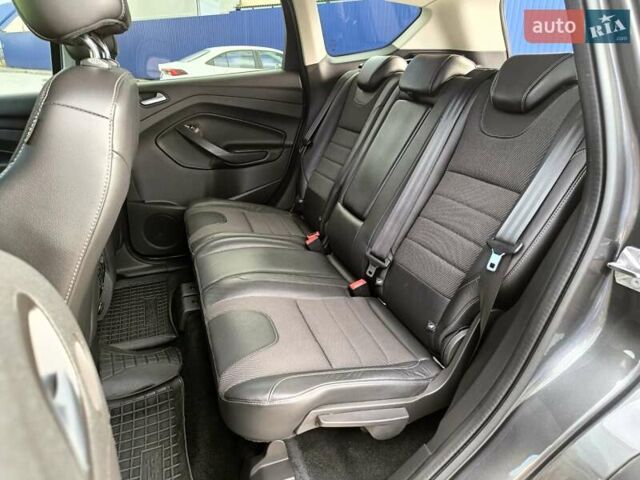 Серый Форд Куга, объемом двигателя 2 л и пробегом 140 тыс. км за 16500 $, фото 28 на Automoto.ua