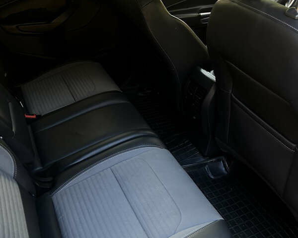 Сірий Форд Куга, об'ємом двигуна 2 л та пробігом 199 тис. км за 16300 $, фото 22 на Automoto.ua