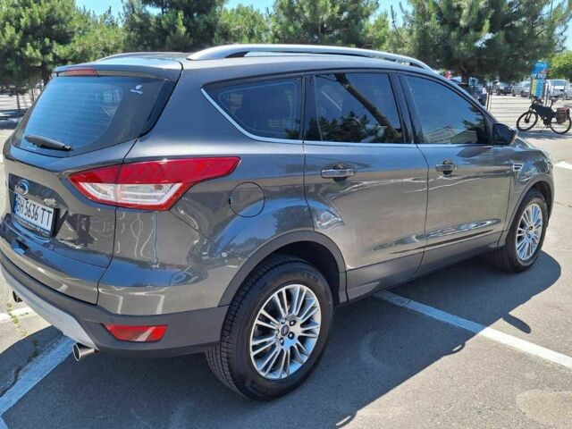 Серый Форд Куга, объемом двигателя 2 л и пробегом 145 тыс. км за 15700 $, фото 5 на Automoto.ua