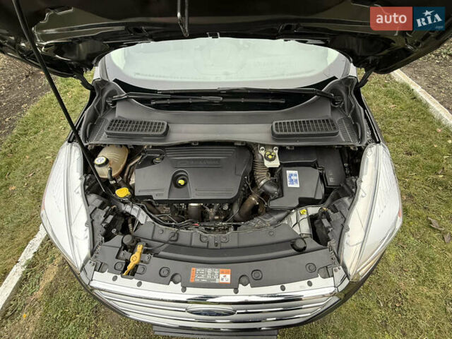 Серый Форд Куга, объемом двигателя 2 л и пробегом 221 тыс. км за 14700 $, фото 17 на Automoto.ua