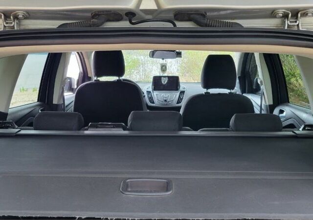 Серый Форд Куга, объемом двигателя 2 л и пробегом 189 тыс. км за 12850 $, фото 3 на Automoto.ua