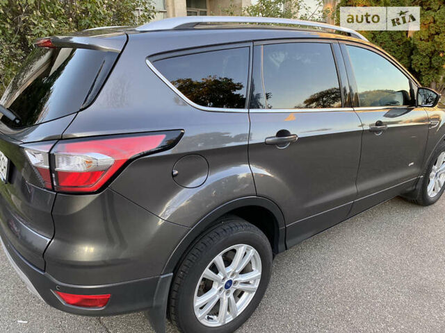 Серый Форд Куга, объемом двигателя 2 л и пробегом 161 тыс. км за 17500 $, фото 17 на Automoto.ua