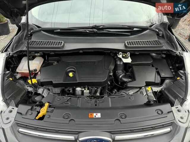 Серый Форд Куга, объемом двигателя 2 л и пробегом 130 тыс. км за 14800 $, фото 59 на Automoto.ua