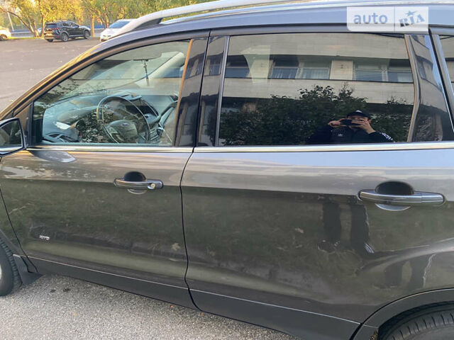 Серый Форд Куга, объемом двигателя 2 л и пробегом 161 тыс. км за 17500 $, фото 14 на Automoto.ua