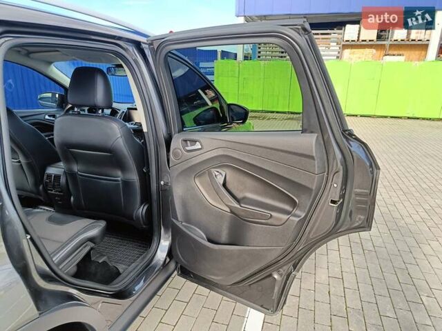 Серый Форд Куга, объемом двигателя 2 л и пробегом 140 тыс. км за 16500 $, фото 37 на Automoto.ua