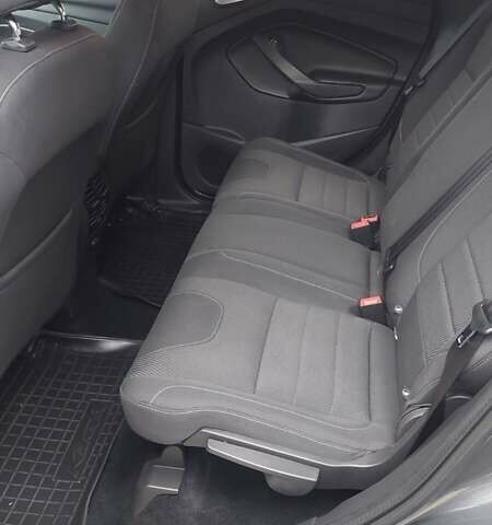 Сірий Форд Куга, об'ємом двигуна 2 л та пробігом 130 тис. км за 15500 $, фото 37 на Automoto.ua