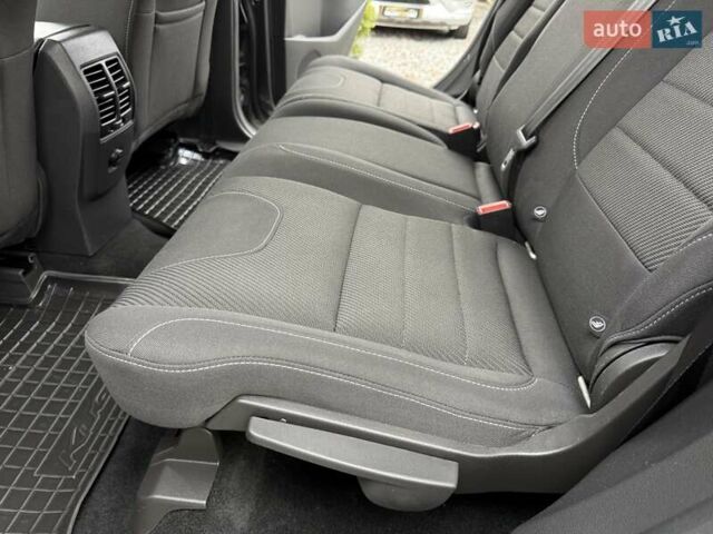 Серый Форд Куга, объемом двигателя 2 л и пробегом 130 тыс. км за 14800 $, фото 37 на Automoto.ua
