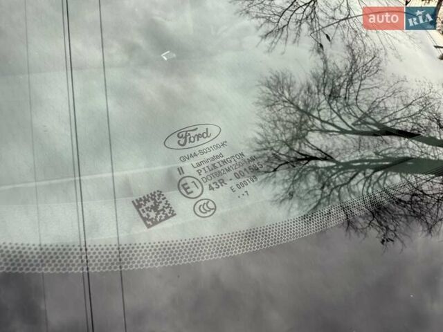 Серый Форд Куга, объемом двигателя 2 л и пробегом 130 тыс. км за 14800 $, фото 23 на Automoto.ua