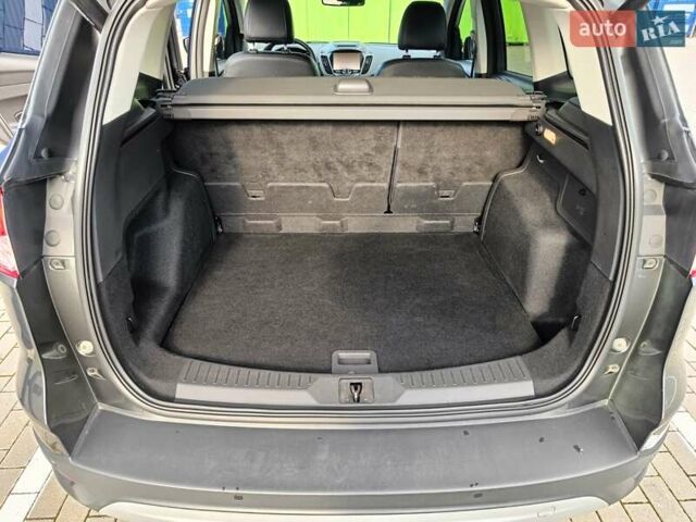 Серый Форд Куга, объемом двигателя 2 л и пробегом 140 тыс. км за 16500 $, фото 31 на Automoto.ua