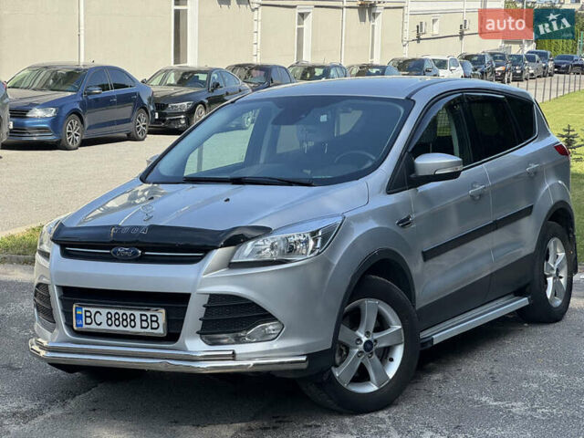 Сірий Форд Куга, об'ємом двигуна 2 л та пробігом 107 тис. км за 18000 $, фото 7 на Automoto.ua