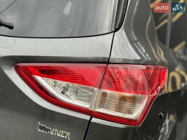 Серый Форд Куга, объемом двигателя 2 л и пробегом 130 тыс. км за 14800 $, фото 25 на Automoto.ua