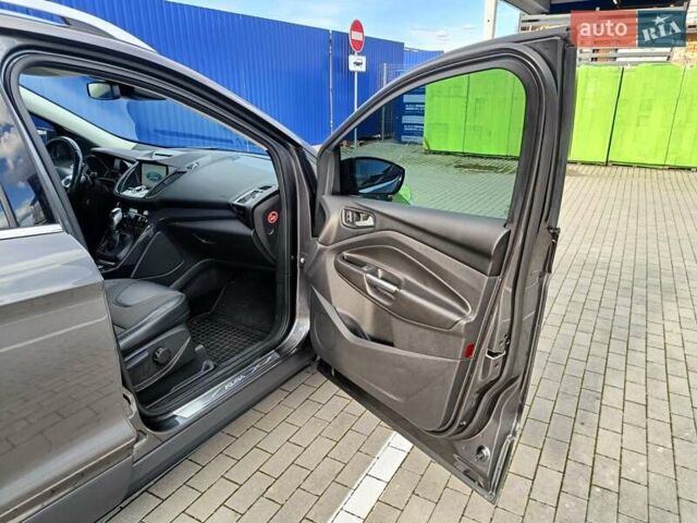 Серый Форд Куга, объемом двигателя 2 л и пробегом 140 тыс. км за 16500 $, фото 40 на Automoto.ua