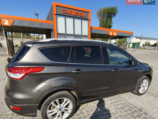 Сірий Форд Куга, об'ємом двигуна 2 л та пробігом 196 тис. км за 15500 $, фото 3 на Automoto.ua