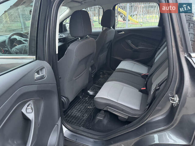 Серый Форд Куга, объемом двигателя 1.5 л и пробегом 94 тыс. км за 12800 $, фото 26 на Automoto.ua