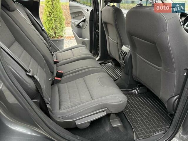 Серый Форд Куга, объемом двигателя 2 л и пробегом 130 тыс. км за 14800 $, фото 36 на Automoto.ua