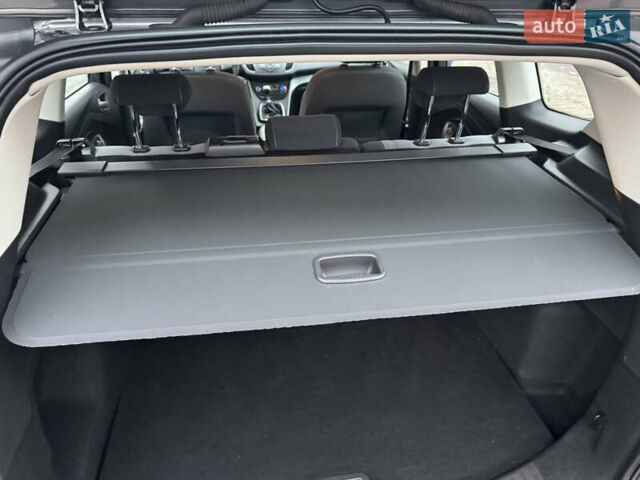 Серый Форд Куга, объемом двигателя 1.5 л и пробегом 94 тыс. км за 12800 $, фото 39 на Automoto.ua