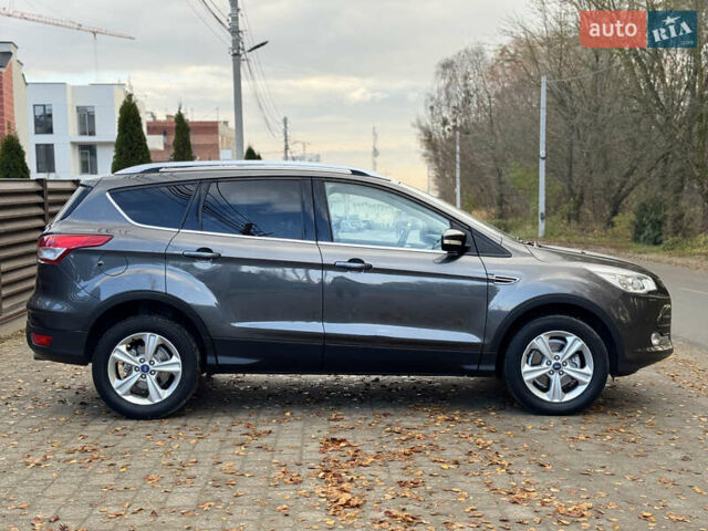 Сірий Форд Куга, об'ємом двигуна 1.5 л та пробігом 180 тис. км за 11300 $, фото 4 на Automoto.ua