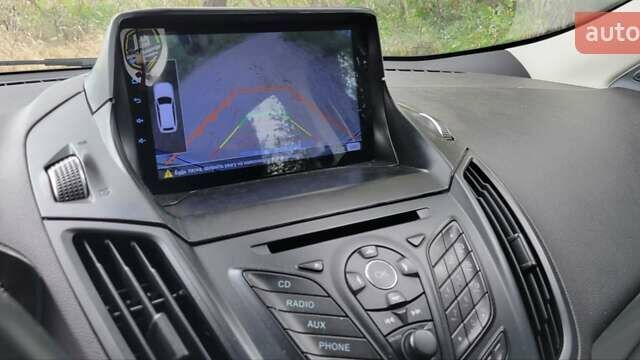 Сірий Форд Куга, об'ємом двигуна 2 л та пробігом 187 тис. км за 13399 $, фото 6 на Automoto.ua