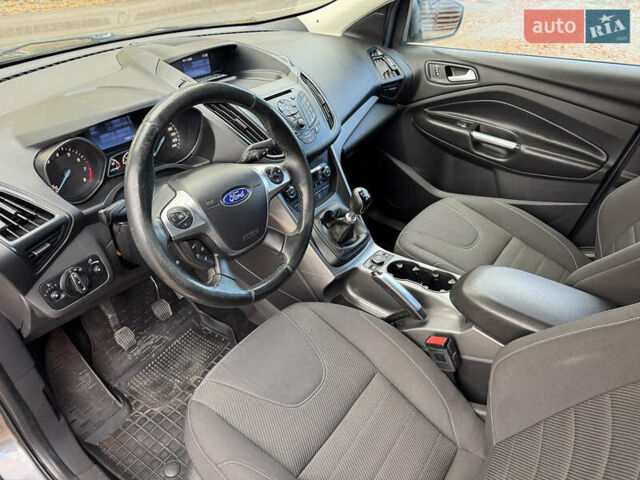 Серый Форд Куга, объемом двигателя 1.5 л и пробегом 181 тыс. км за 10800 $, фото 14 на Automoto.ua