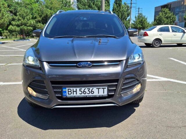 Серый Форд Куга, объемом двигателя 2 л и пробегом 145 тыс. км за 15700 $, фото 8 на Automoto.ua