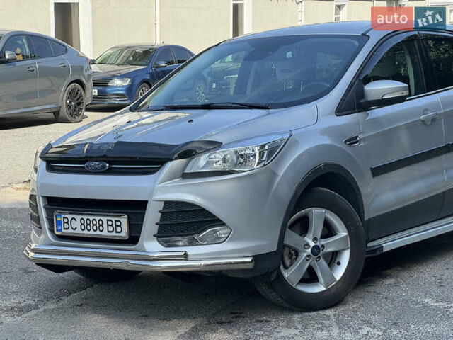 Сірий Форд Куга, об'ємом двигуна 2 л та пробігом 107 тис. км за 18000 $, фото 8 на Automoto.ua