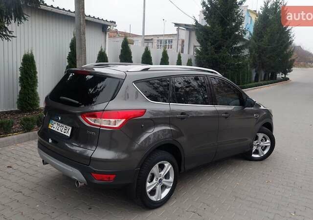 Серый Форд Куга, объемом двигателя 2 л и пробегом 130 тыс. км за 14850 $, фото 6 на Automoto.ua
