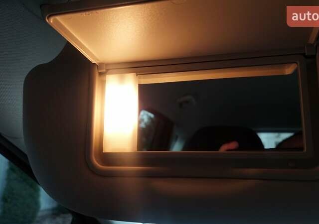 Серый Форд Куга, объемом двигателя 2 л и пробегом 130 тыс. км за 14850 $, фото 23 на Automoto.ua