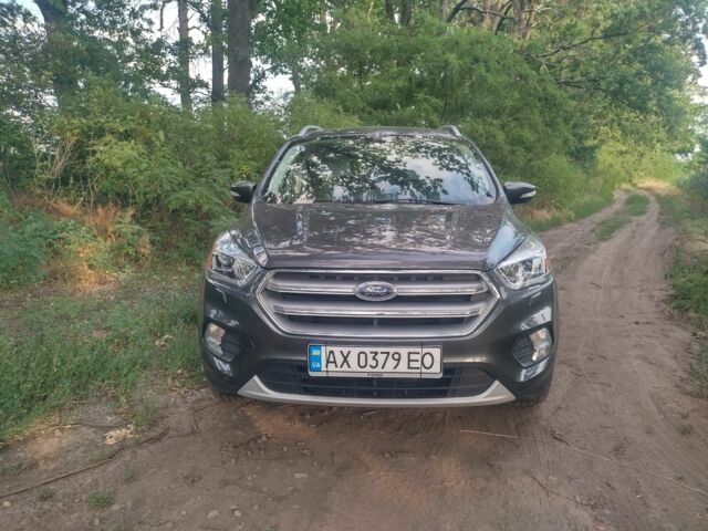 Сірий Форд Куга, об'ємом двигуна 1.5 л та пробігом 39 тис. км за 15700 $, фото 1 на Automoto.ua