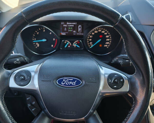 Сірий Форд Куга, об'ємом двигуна 2 л та пробігом 196 тис. км за 15500 $, фото 13 на Automoto.ua