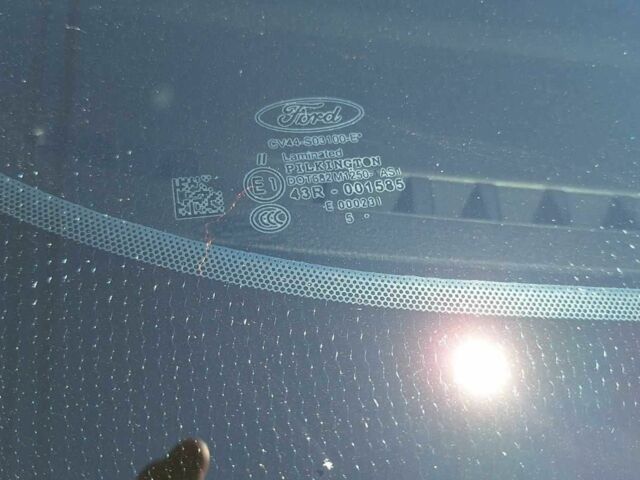 Серый Форд Куга, объемом двигателя 2 л и пробегом 145 тыс. км за 15700 $, фото 21 на Automoto.ua