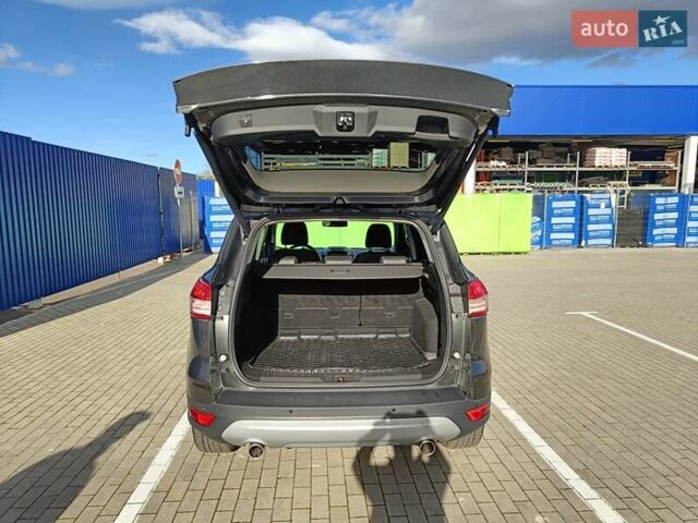 Серый Форд Куга, объемом двигателя 2 л и пробегом 140 тыс. км за 16500 $, фото 9 на Automoto.ua