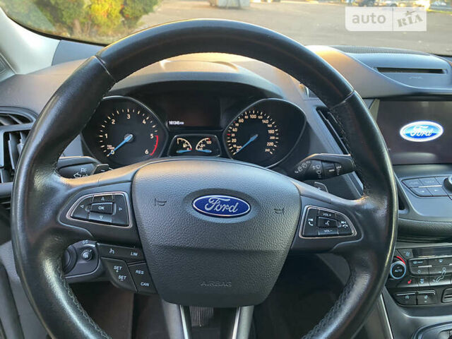 Серый Форд Куга, объемом двигателя 2 л и пробегом 161 тыс. км за 17500 $, фото 8 на Automoto.ua