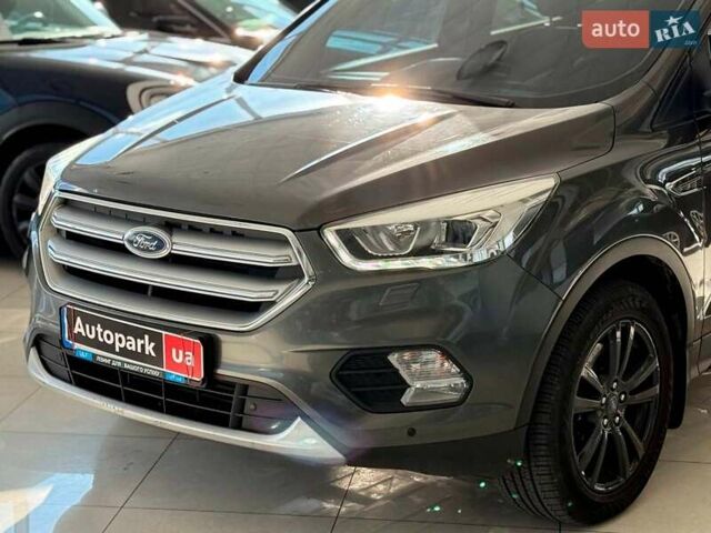 Форд Куга 2017 в Одессе на Automoto.ua Серый Форд Куга, объемом двигателя 2 л и пробегом 270 тыс. км за 12990 $, фото 5 на Automoto.ua