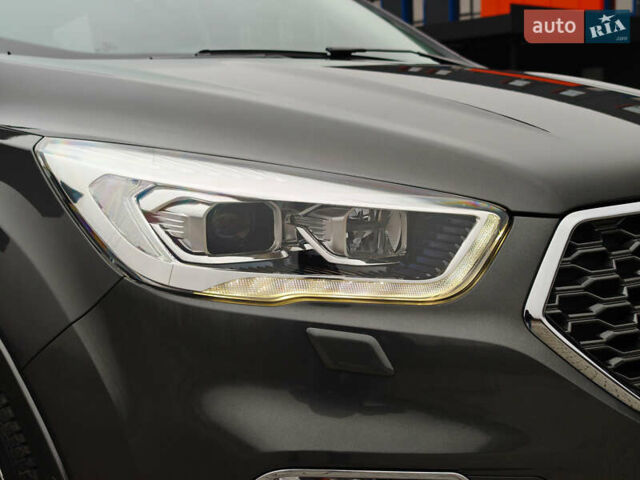 Сірий Форд Куга, об'ємом двигуна 2 л та пробігом 123 тис. км за 23800 $, фото 10 на Automoto.ua