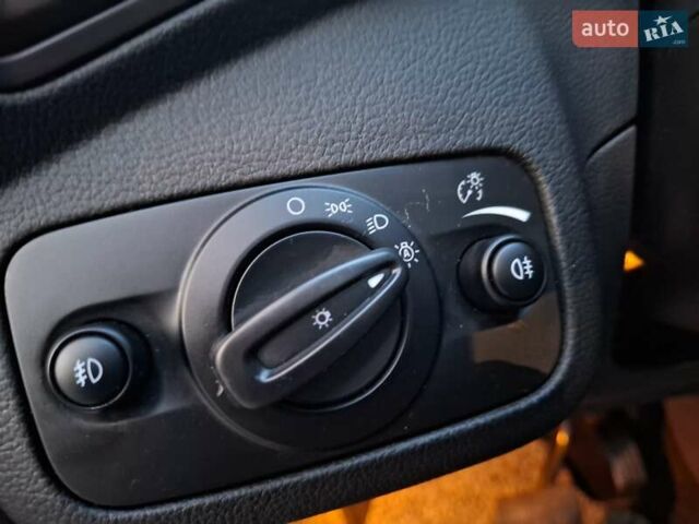 Форд Куга 2017 в Золочев на Automoto.ua Серый Форд Куга, объемом двигателя 2 л и пробегом 188 тыс. км за 16400 $, фото 14 на Automoto.ua