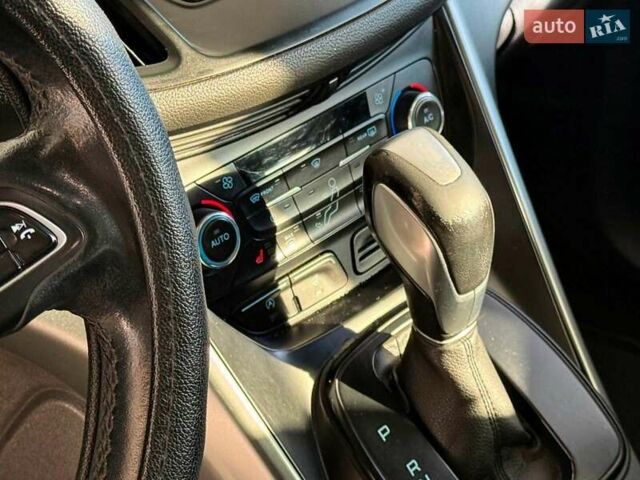 Форд Куга 2017 в Одессе на Automoto.ua Серый Форд Куга, объемом двигателя 2 л и пробегом 270 тыс. км за 12990 $, фото 11 на Automoto.ua