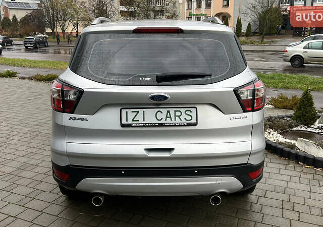 Серый Форд Куга, объемом двигателя 2 л и пробегом 189 тыс. км за 16500 $, фото 5 на Automoto.ua