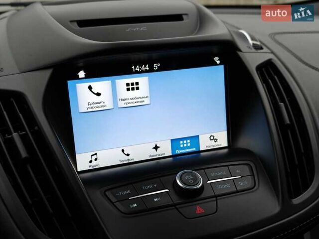 Сірий Форд Куга, об'ємом двигуна 2 л та пробігом 123 тис. км за 23800 $, фото 110 на Automoto.ua