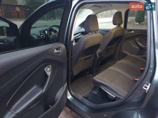 Серый Форд Куга, объемом двигателя 2 л и пробегом 95 тыс. км за 16900 $, фото 14 на Automoto.ua