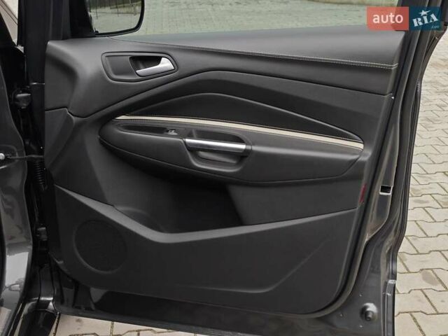 Сірий Форд Куга, об'ємом двигуна 2 л та пробігом 123 тис. км за 23800 $, фото 63 на Automoto.ua