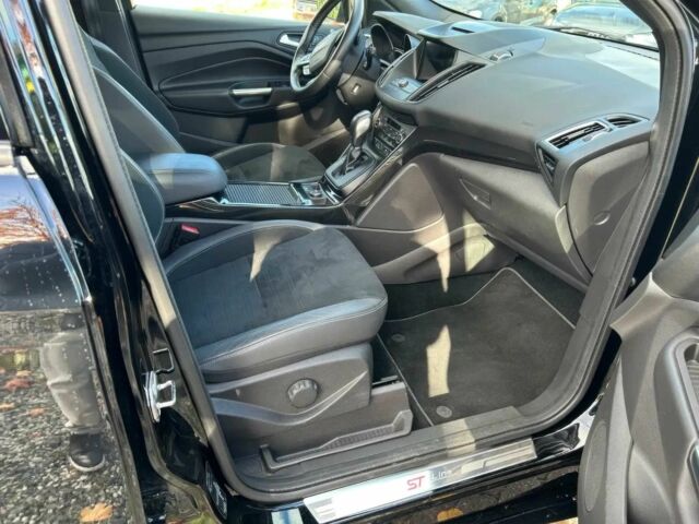 Форд Куга 2017 в Черновцах на Automoto.ua Серый Форд Куга, объемом двигателя 2 л и пробегом 61 тыс. км за 12400 $, фото 9 на Automoto.ua