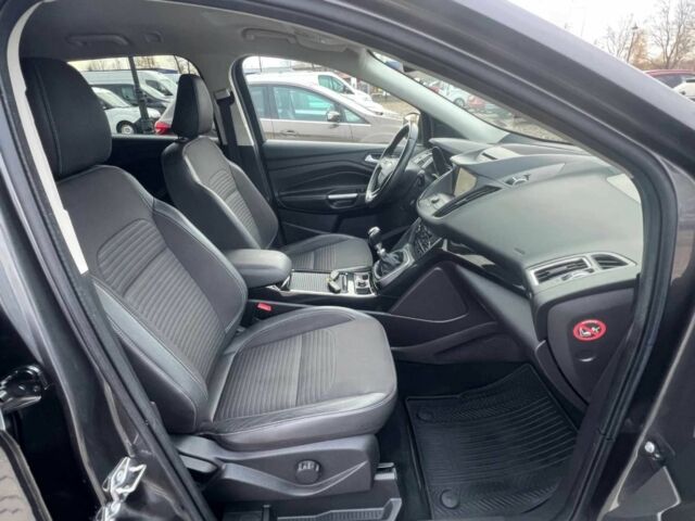 Серый Форд Куга, объемом двигателя 2 л и пробегом 56 тыс. км за 12000 $, фото 10 на Automoto.ua