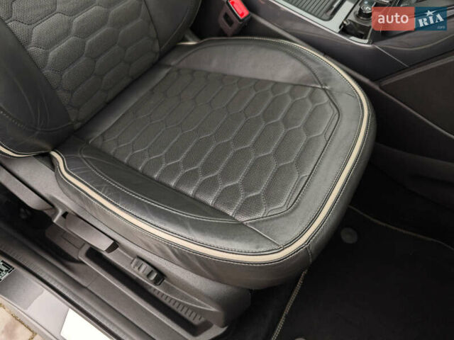 Сірий Форд Куга, об'ємом двигуна 2 л та пробігом 123 тис. км за 23800 $, фото 66 на Automoto.ua