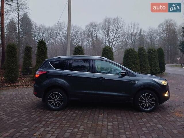 Серый Форд Куга, объемом двигателя 2 л и пробегом 95 тыс. км за 16900 $, фото 6 на Automoto.ua