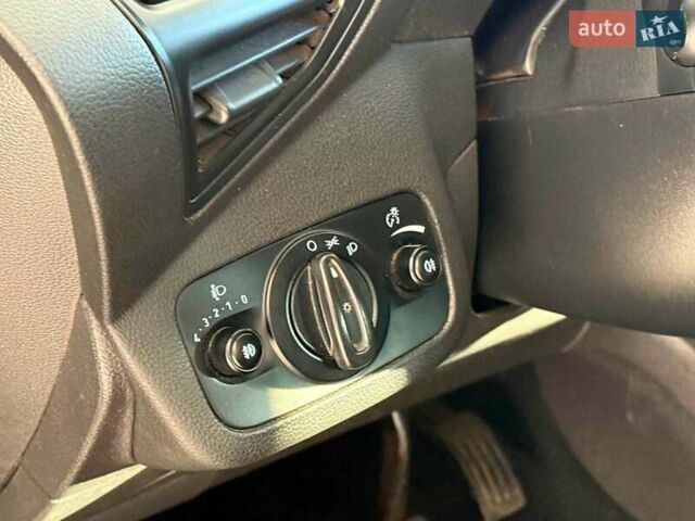 Форд Куга 2017 в Одессе на Automoto.ua Серый Форд Куга, объемом двигателя 2 л и пробегом 270 тыс. км за 12990 $, фото 10 на Automoto.ua