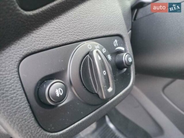 Серый Форд Куга, объемом двигателя 2 л и пробегом 115 тыс. км за 19680 $, фото 11 на Automoto.ua