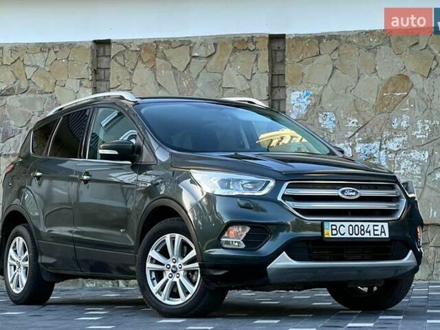 Сірий Форд Куга, об'ємом двигуна 2 л та пробігом 92 тис. км за 16499 $, фото 27 на Automoto.ua