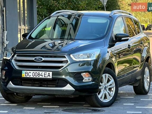 Сірий Форд Куга, об'ємом двигуна 2 л та пробігом 92 тис. км за 16499 $, фото 7 на Automoto.ua